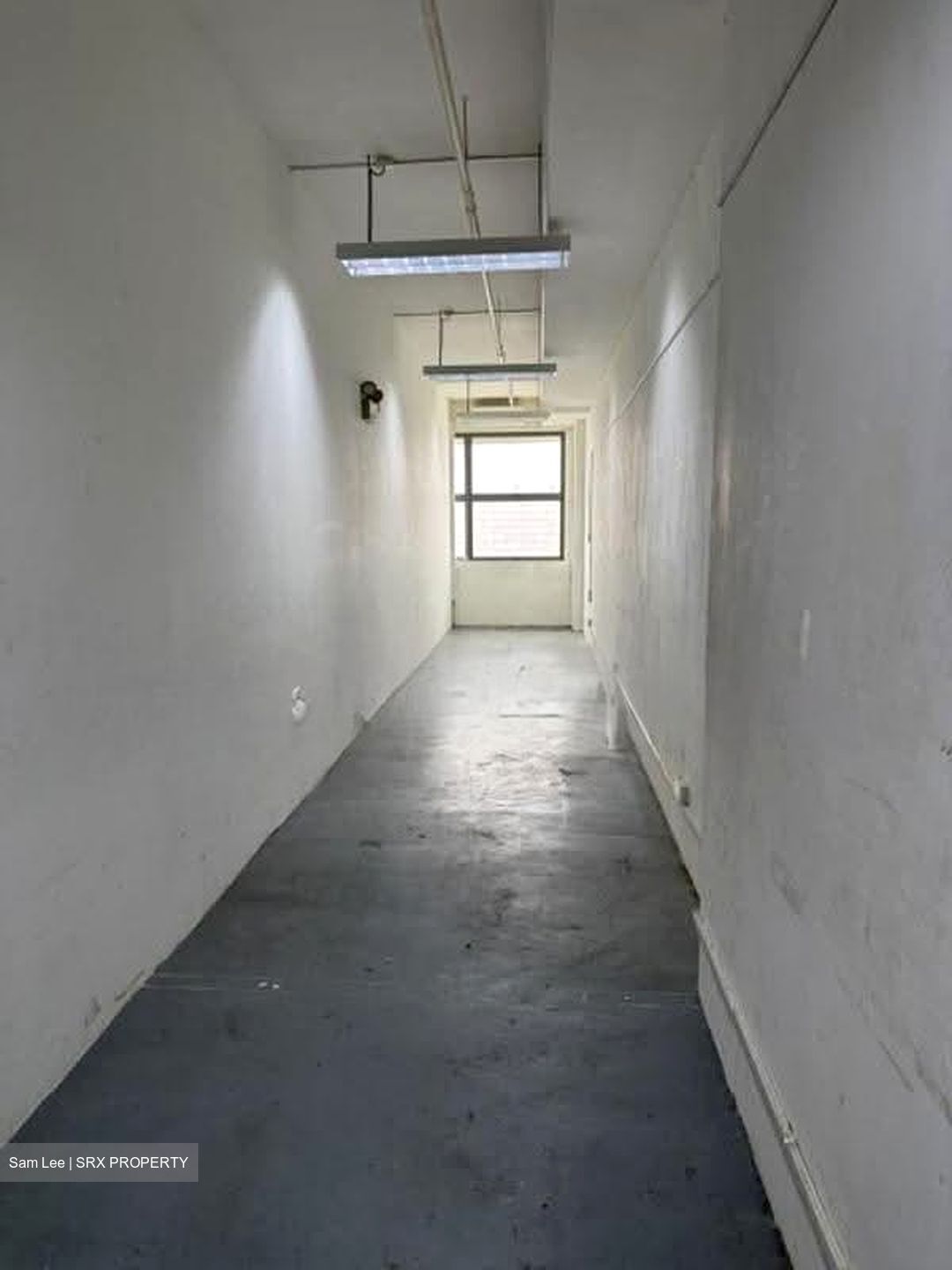 Woodlands Bizhub (D27), Warehouse #630128761